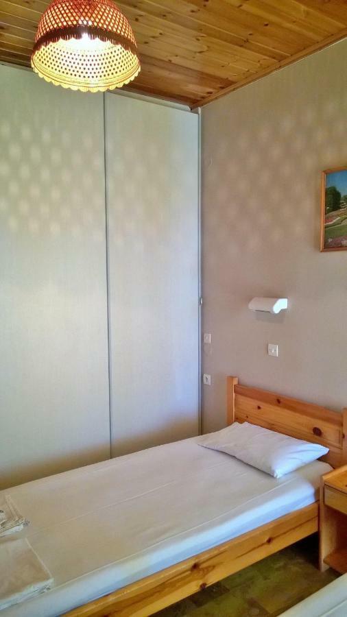 Nefeli House *